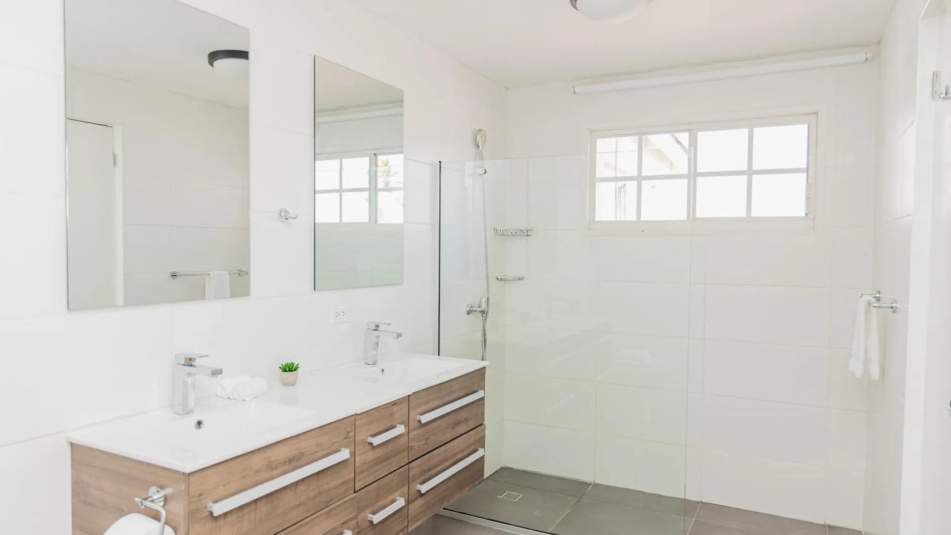 White Lotus Retreats Apartamento Palm Beach Aruba