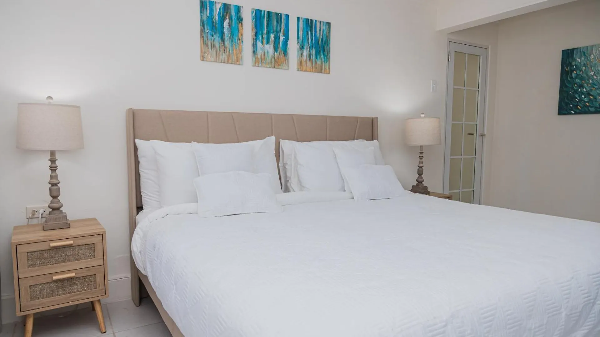 White Lotus Retreats Apartamento Palm Beach