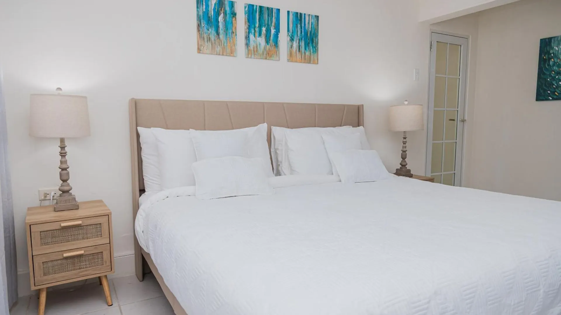 White Lotus Retreats Apartamento Palm Beach
