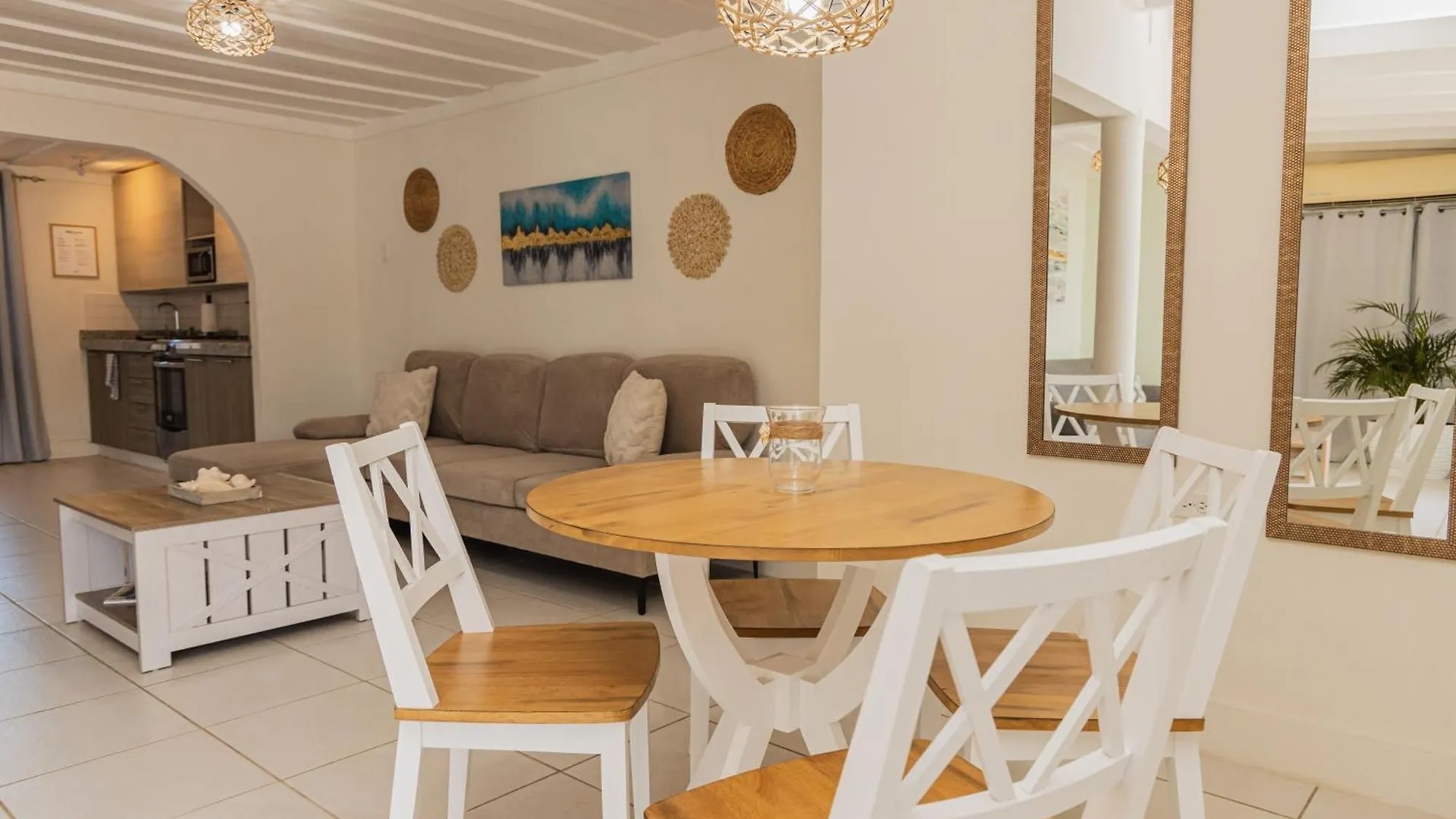 White Lotus Retreats Apartamento Palm Beach